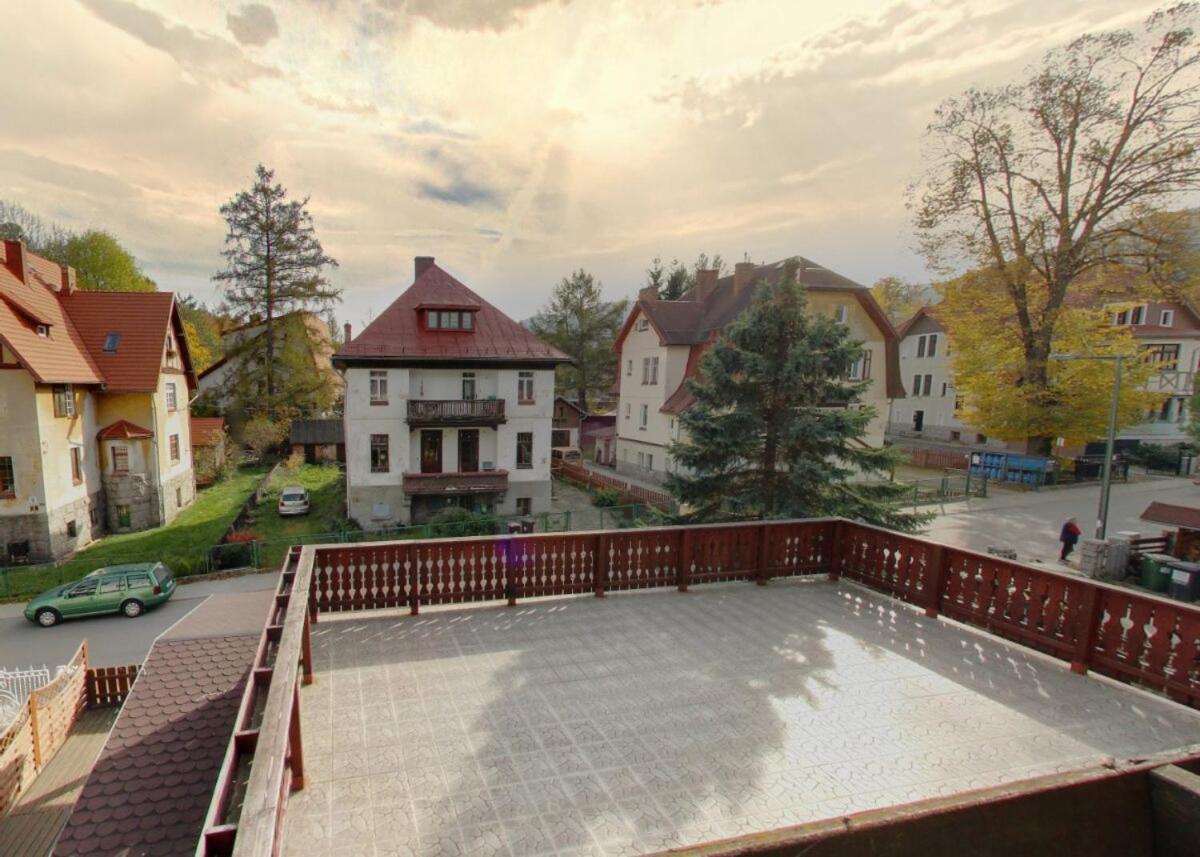 Dom Wypoczynkowy Topaz Szklarska Poręba Esterno foto