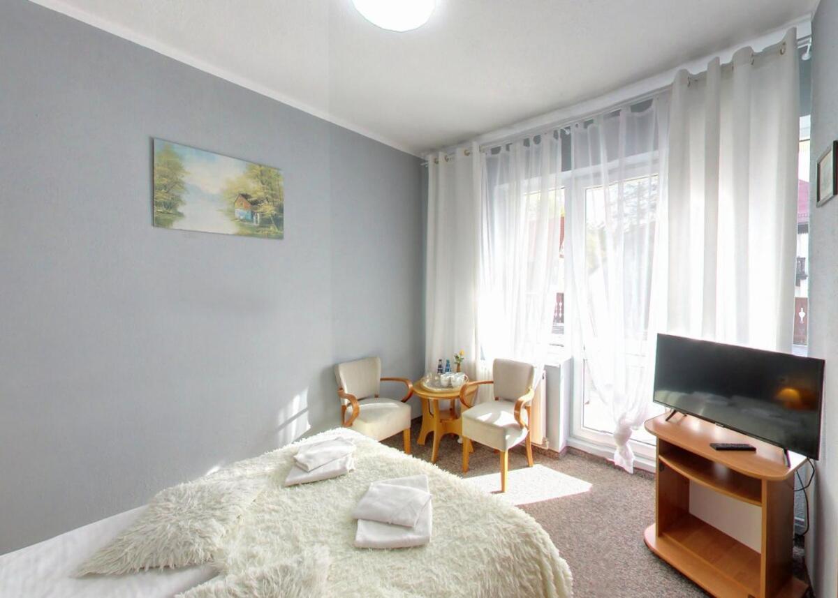 Dom Wypoczynkowy Topaz Szklarska Poręba Esterno foto